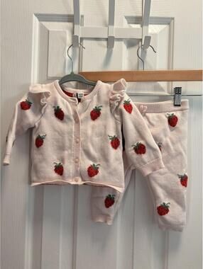 Janie and Jack Pink Strawberry Cardigan Bloomer 2-Piece Set Baby 6-12 Mo
